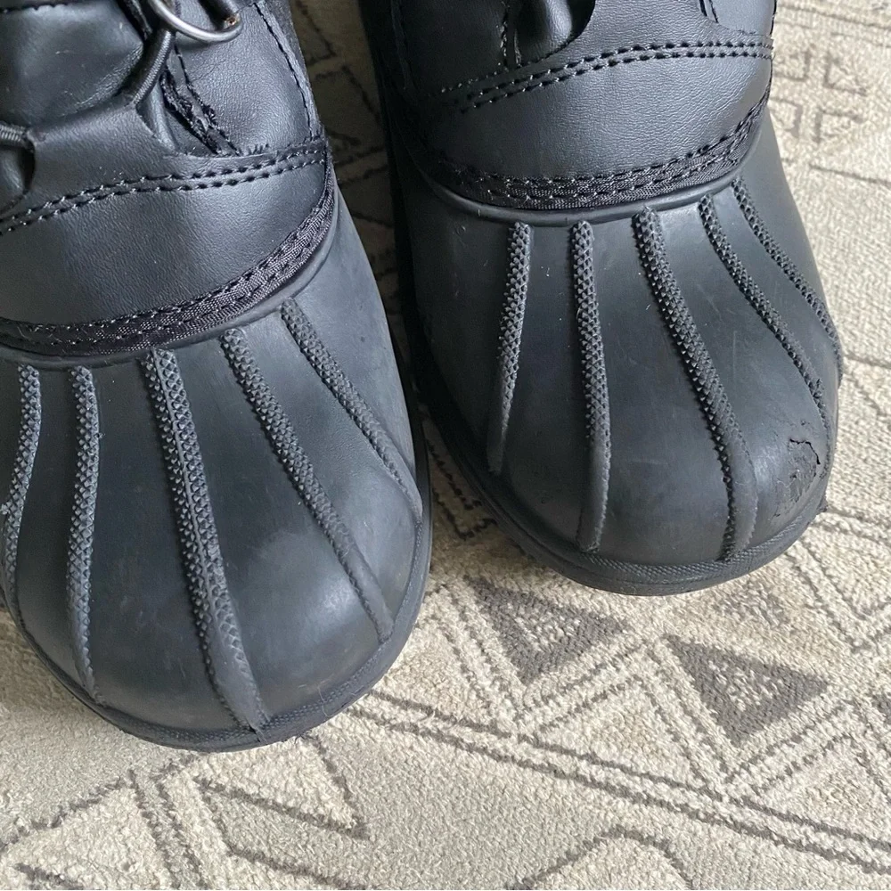 Girls Cat & Jack Constance Winter Boots